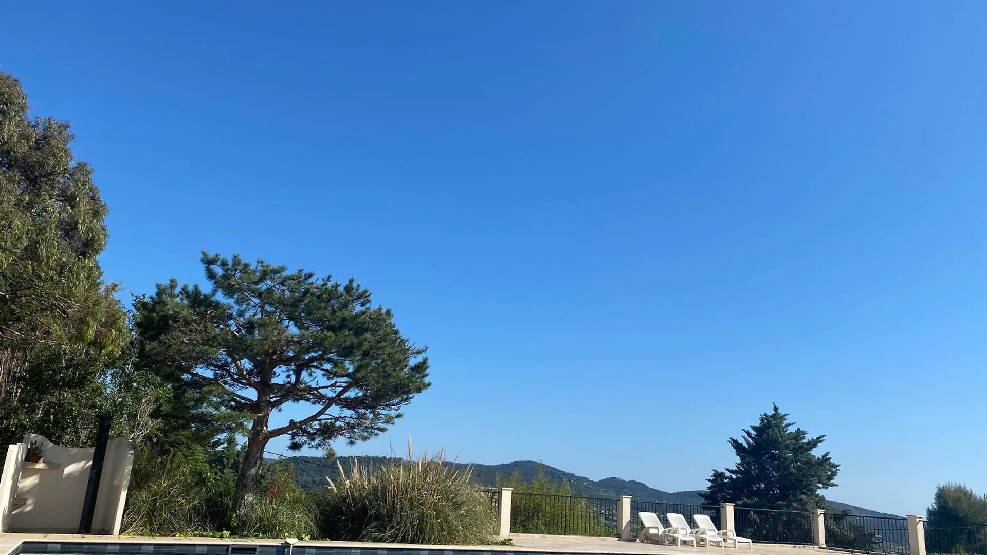 Magnifique Domaine Avec Bastide Provencale, Piscine Vue Mer Proche Bandol Et Sanary Villa Laouque France