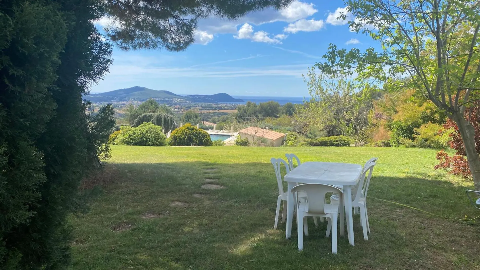 Magnifique Domaine Avec Bastide Provencale, Piscine Vue Mer Proche Bandol Et Sanary Villa Laouque